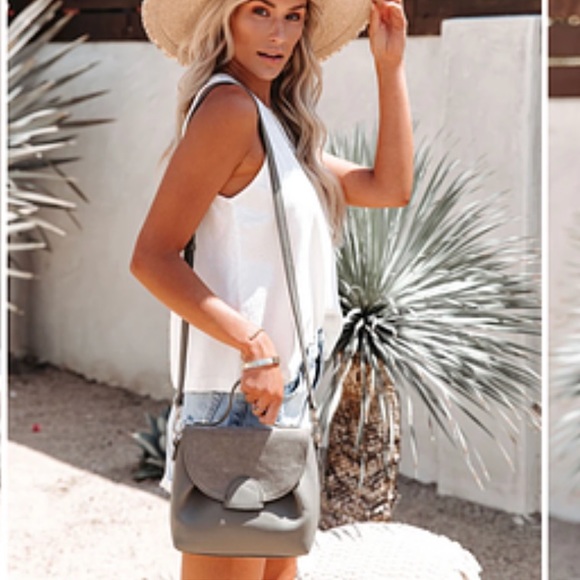 NWT VICI ALANA CROSSBODY GENUINE SUEDE & FAUX LEATHER BAG PURSE IN SAGE - Picture 2 of 4